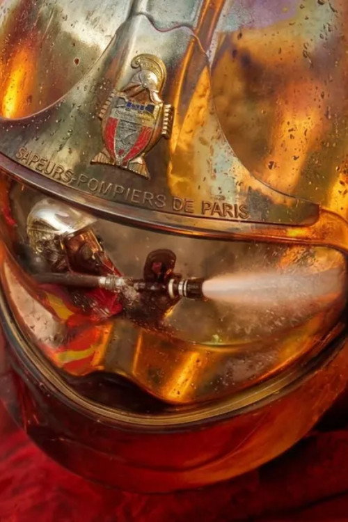 Regarder Au nom du devoir - Les sapeurs pompiers de Paris - Saison 1 en streaming complet